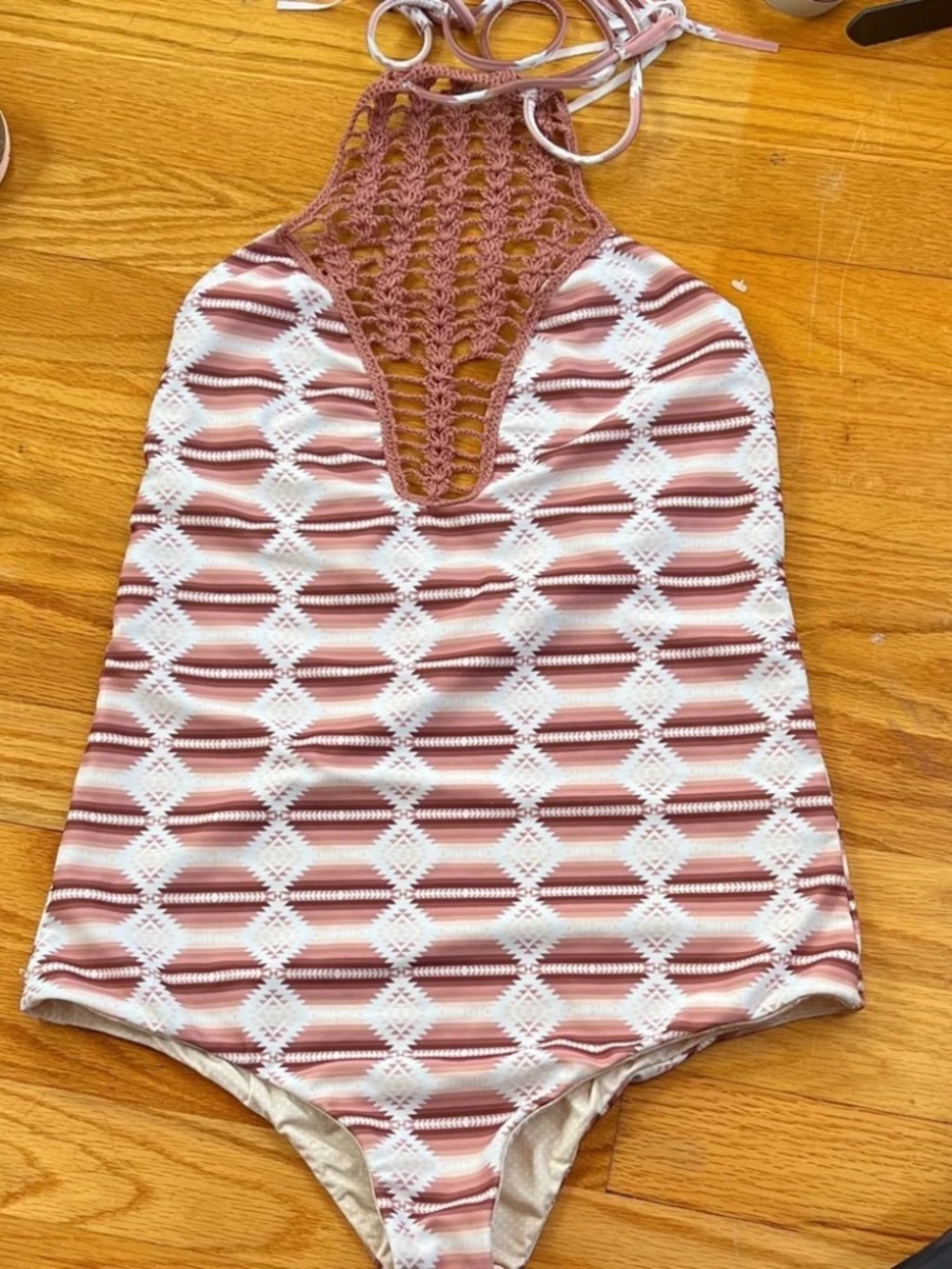 Acacia Swimwear Teahupo'o One Piece in Tribal Ombre Sz Large